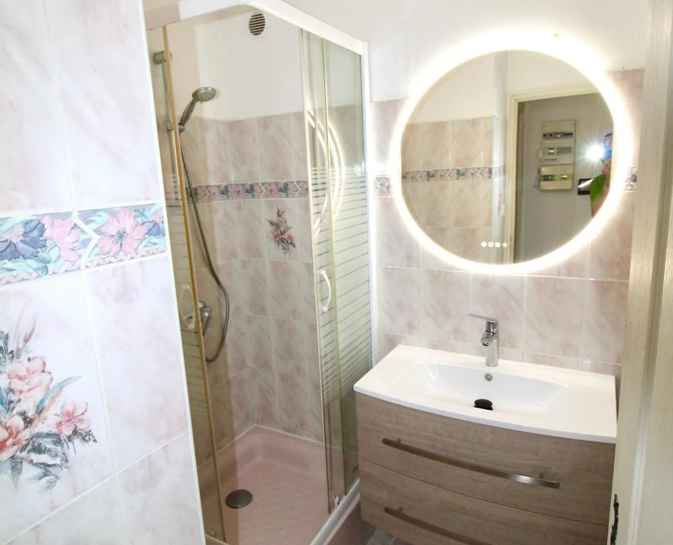 Bord De Mer, Villa 4 Chambres, Grand Jardin Martigues 0*,  France